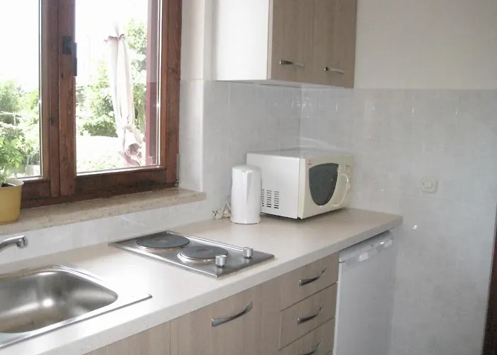 Ana And Vesna Appartement Pula