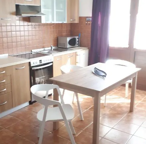 Ana And Vesna Appartement